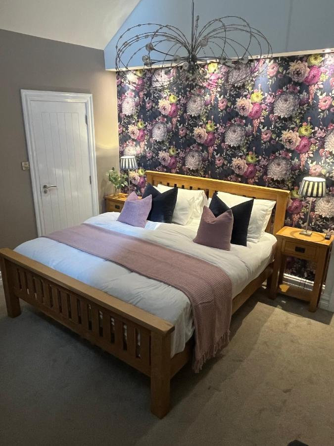 Wild Atlantic Lodge Bed & Breakfast ラヒンチ エクステリア 写真