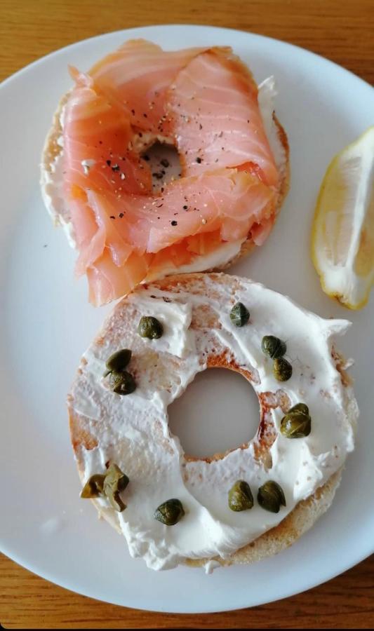 Wild Atlantic Lodge Bed & Breakfast ラヒンチ エクステリア 写真